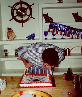 A bowling cake!